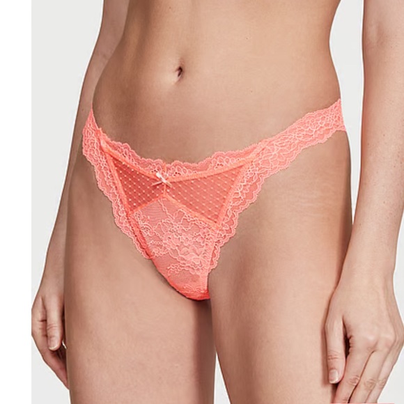 Victoria’s Secret NWT Dream Angels Peach Lace Longline and thong panty set - Picture 3 of 7